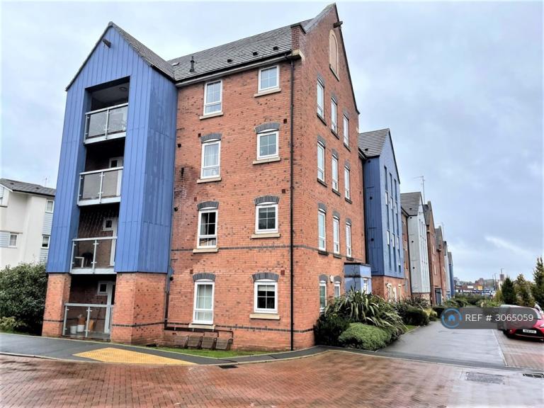 2 bedroom flat in Navigation House, Coventry, CV1 (2 bed) (#3065059)