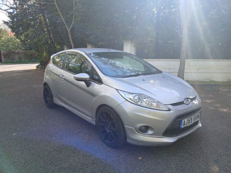FORD FIESTA ZETEC S 2010 1.6 PETROL U LEZ KOBRA KIT YEAR MOT