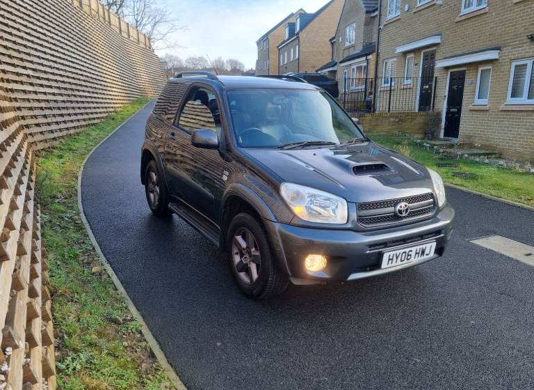 2006 TOYOTA RAV4 XT-R 4WD 2.0 D-4D FULLY LOADED GOOD CONDITION CHEAP RUNAROUND RELIABLE ENGINE