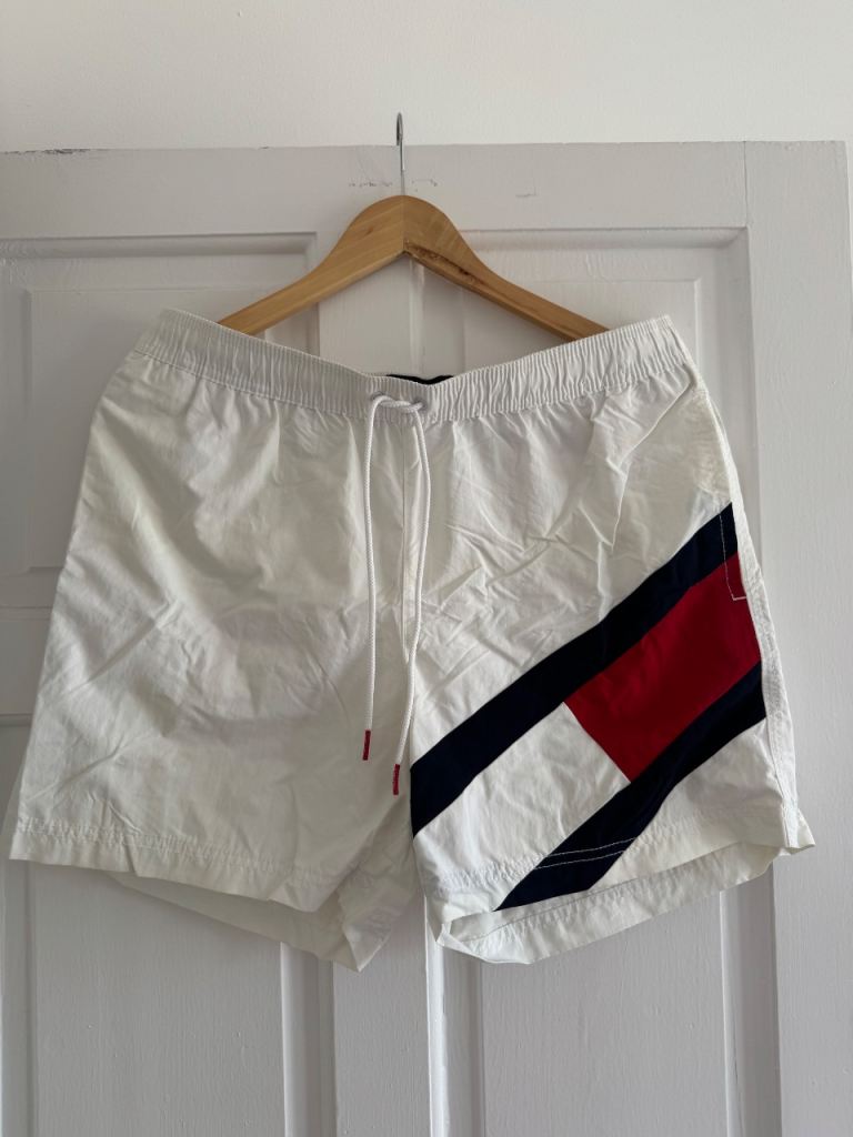 Tommy Hilfiger Slim Fit Swim Shorts – White, Size L