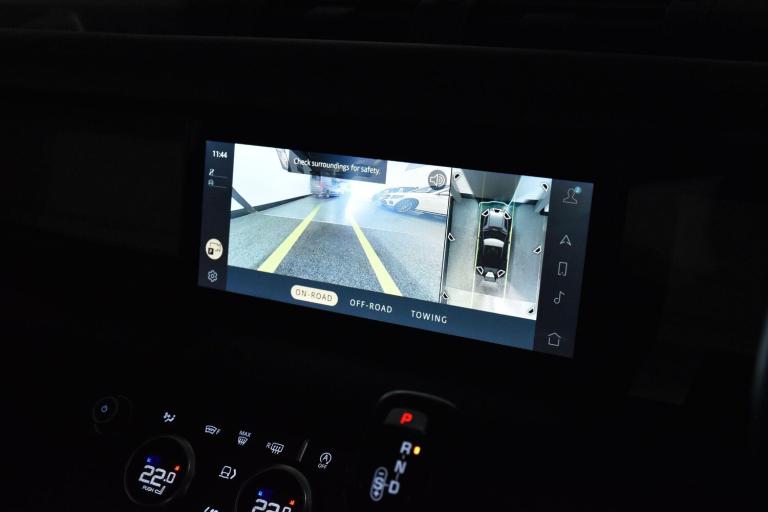 2021 Land Rover Defender 3.0 D250 HSE 110 5dr Auto ESTATE DIESEL Automatic