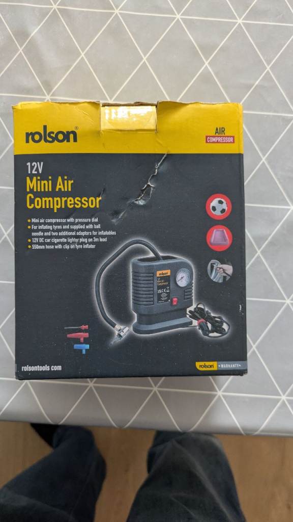 Mini air compressor for tyres 12v