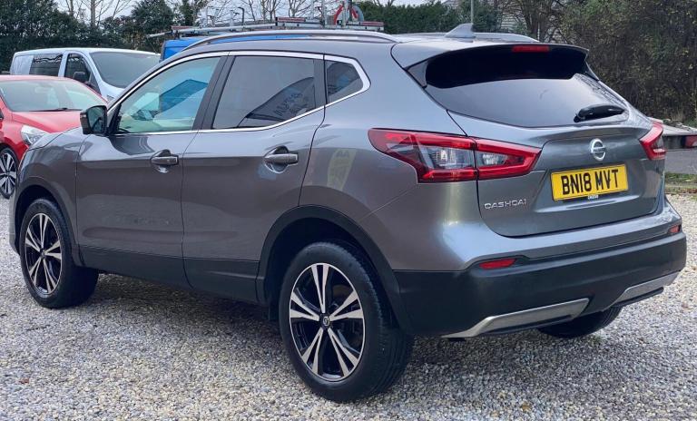 2018 Nissan Qashqai 1.2 DiG-T N-Connecta 5dr HATCHBACK PETROL Manual