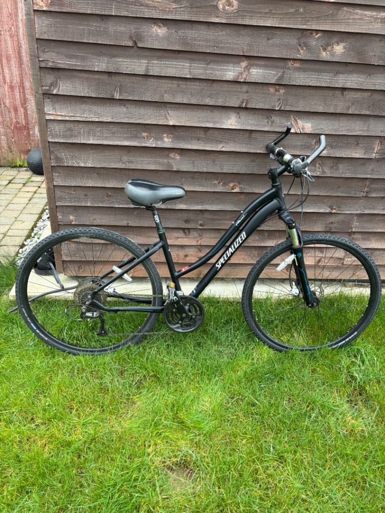 Women’s Specialized Ariel Hybrid Bike