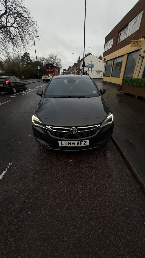 Vauxhall, ASTRA, Hatchback, 2016, Manual, 1598 (cc), 5 doors