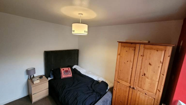 Spacious and Cosy Double Rooms for Rent in - S6 2WW