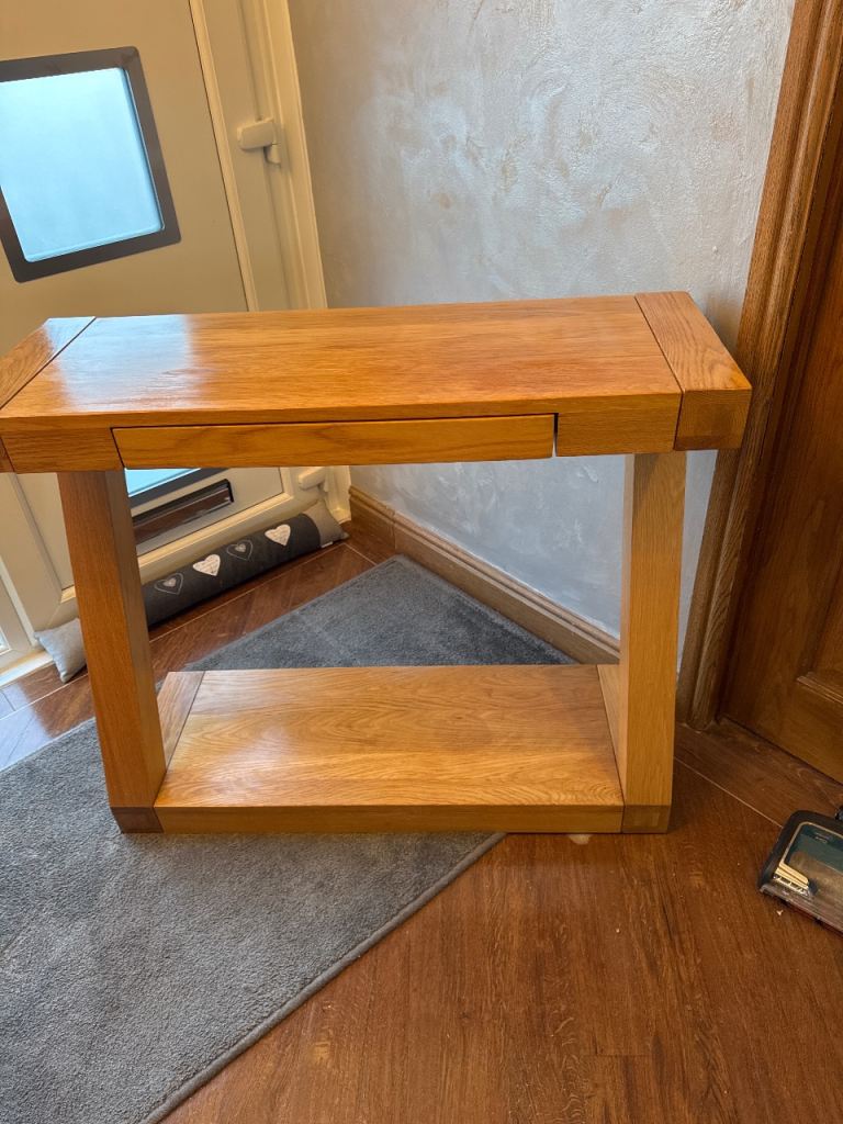 Z furniture console table 