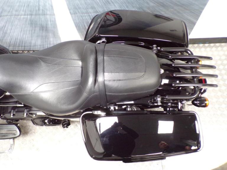 2023 HARLEY-DAVIDSON ROAD KING SPECIAL WITH ONLY 8362 MILES FROM NEW