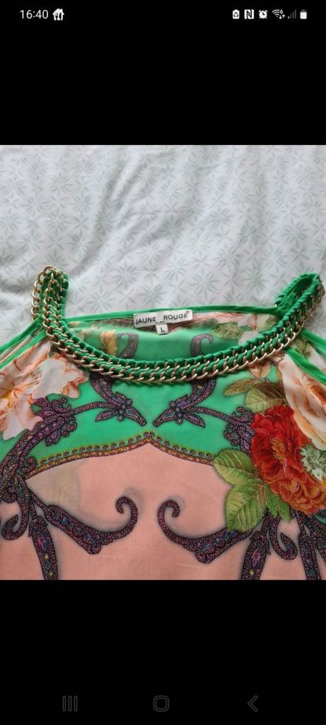 Stunning Multi-colour Floral Dress – Cold Shoulder, Chain Detail