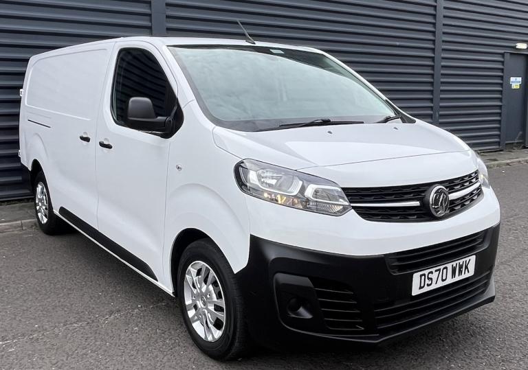 VAUXHALL VIVARO 1.5 Turbo D 2900 Dynamic White Manual Diesel 2020