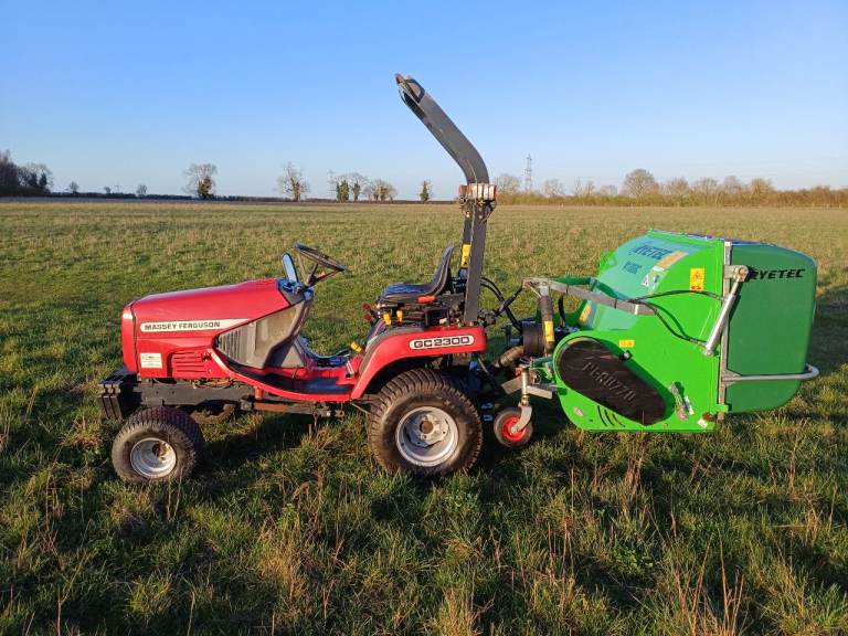 MASSEY FERGUSON GC2300 DIESEL COMPACT TRACTOR AND RYETEK M 1000C MOWER