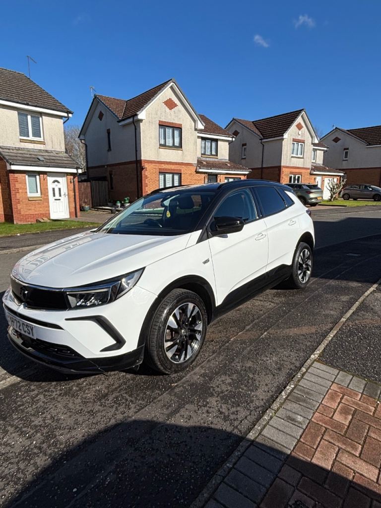 Vauxhall, GRANDLAND, Hatchback, 2022, CATS Manual, 1199 (cc), 5 doors