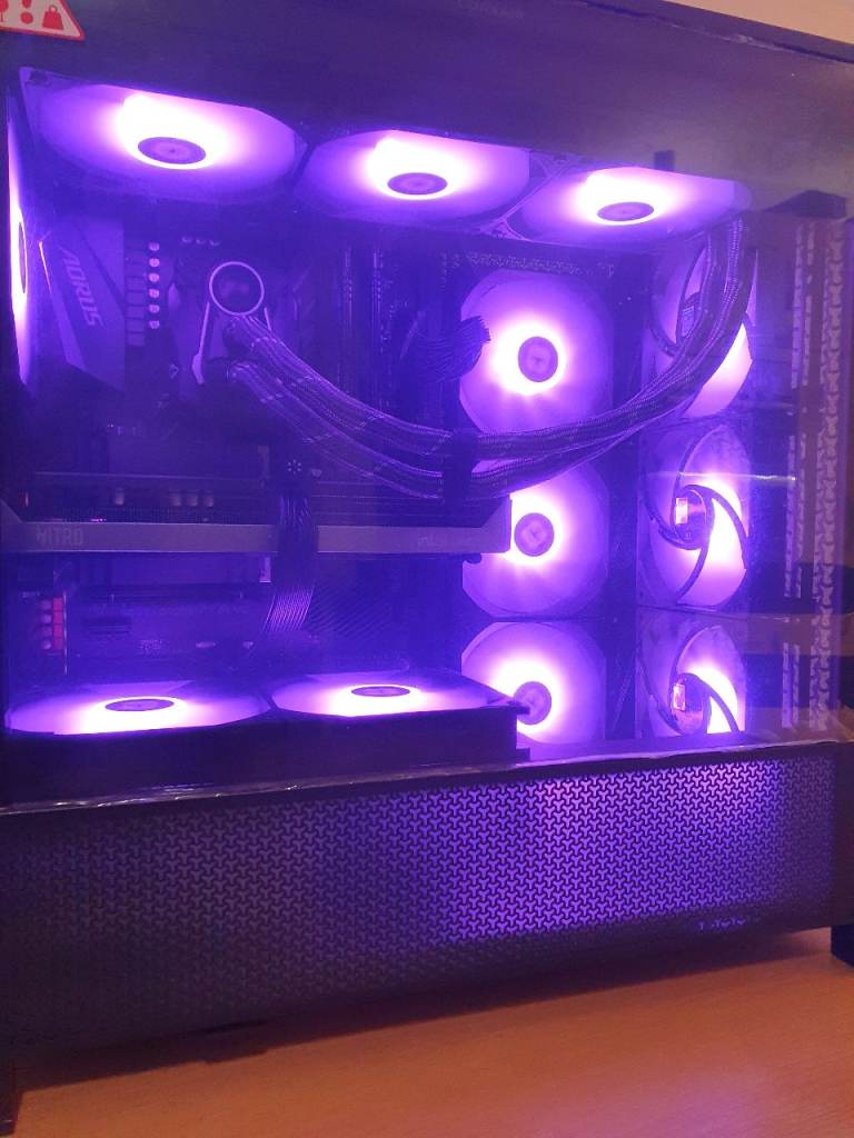 New build Ryzen 5 Gaming PC, 12GB GPU, 16GB Ram, Corsair 4000 Frame Case, ARGB