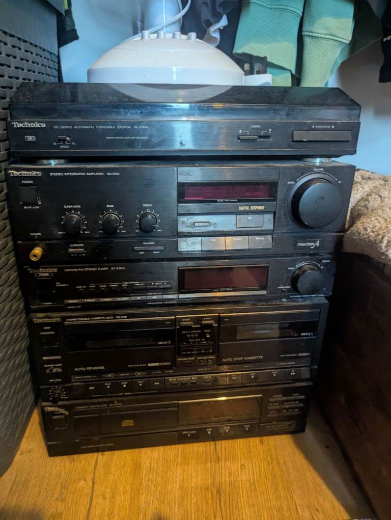 Technics Stack SU-X101