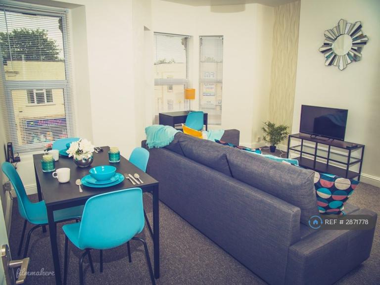 2 bedroom flat in Church Road, Redfield, Bristol, BS5 (2 bed) (#2871778)