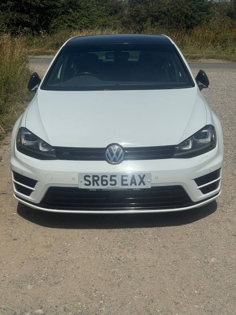 Volkswagen Golf R