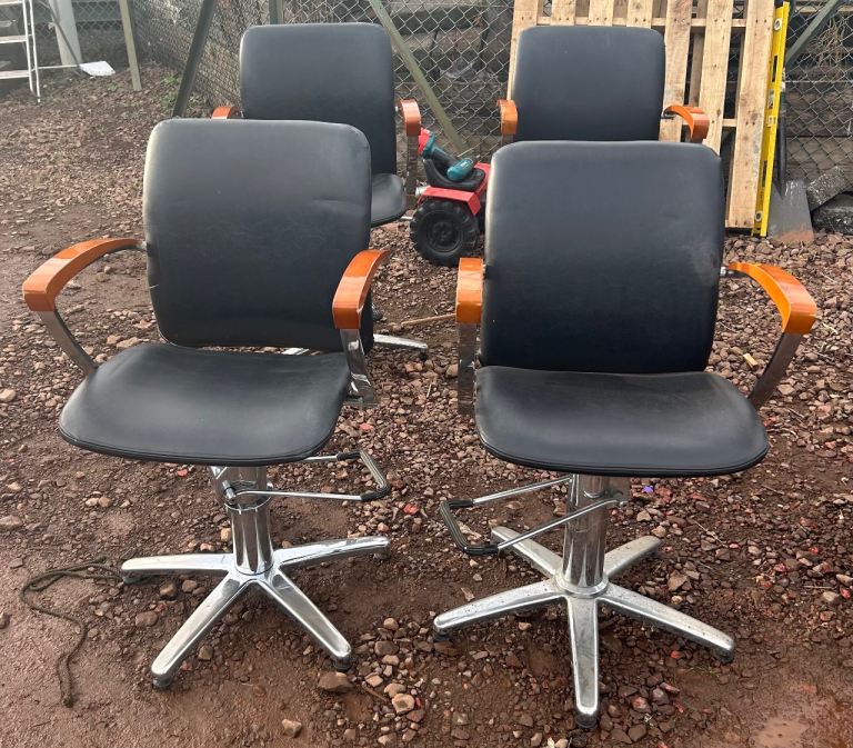 Black leather hydraulic barber chairs 