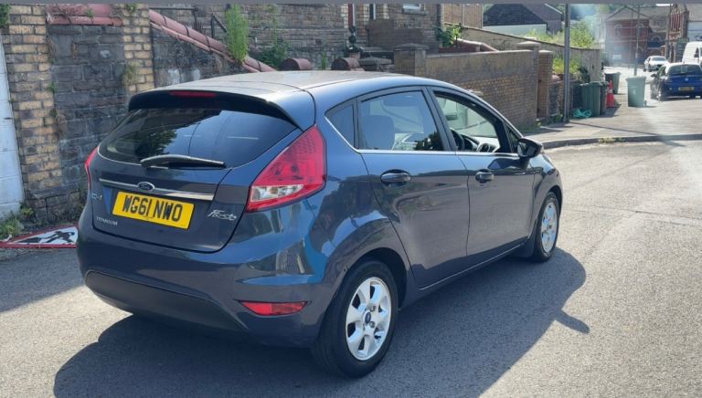 Ford, FIESTA, Hatchback, 2012, Manual, 1560 (cc), 5 doors