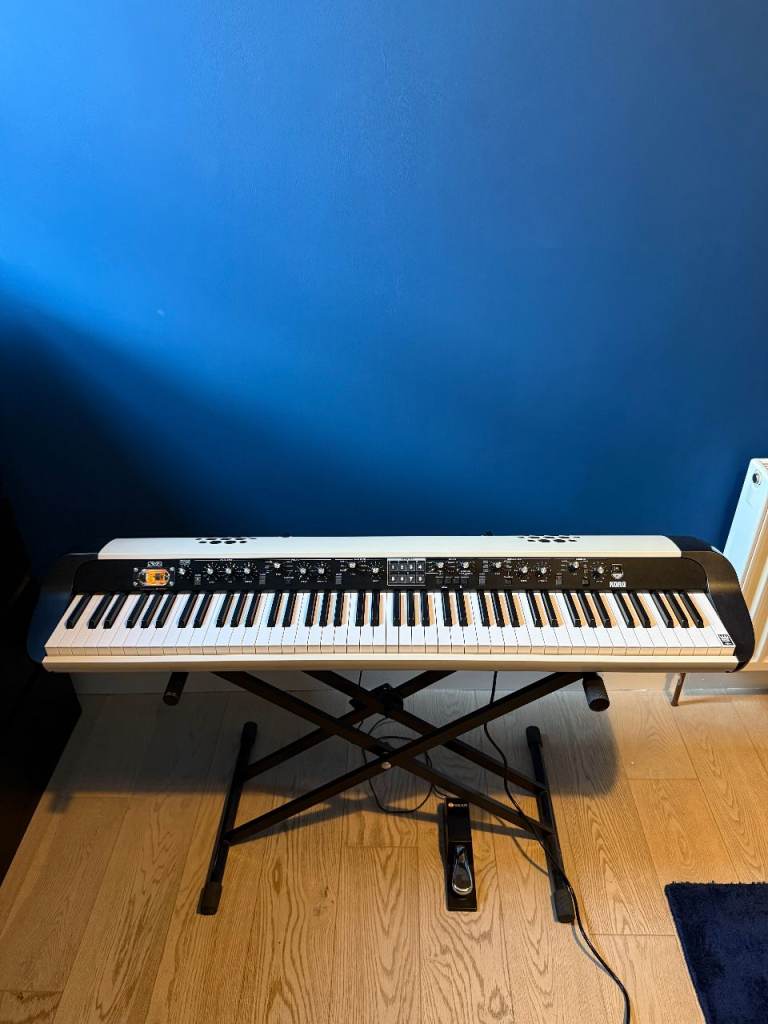Korg SV-2S 73 Stage Vintage Digital Piano (incl. flight case)