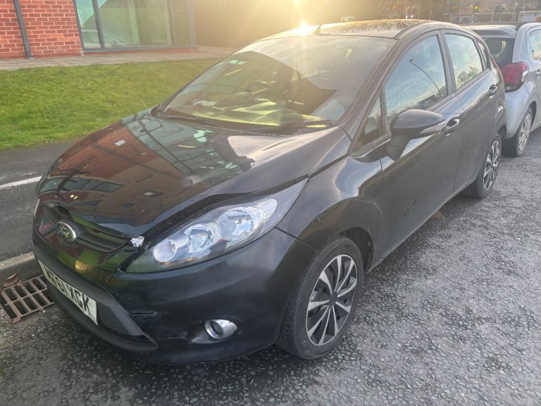 Ford, FIESTA, Hatchback, 2011, Manual, 1242 (cc), 5 doors
