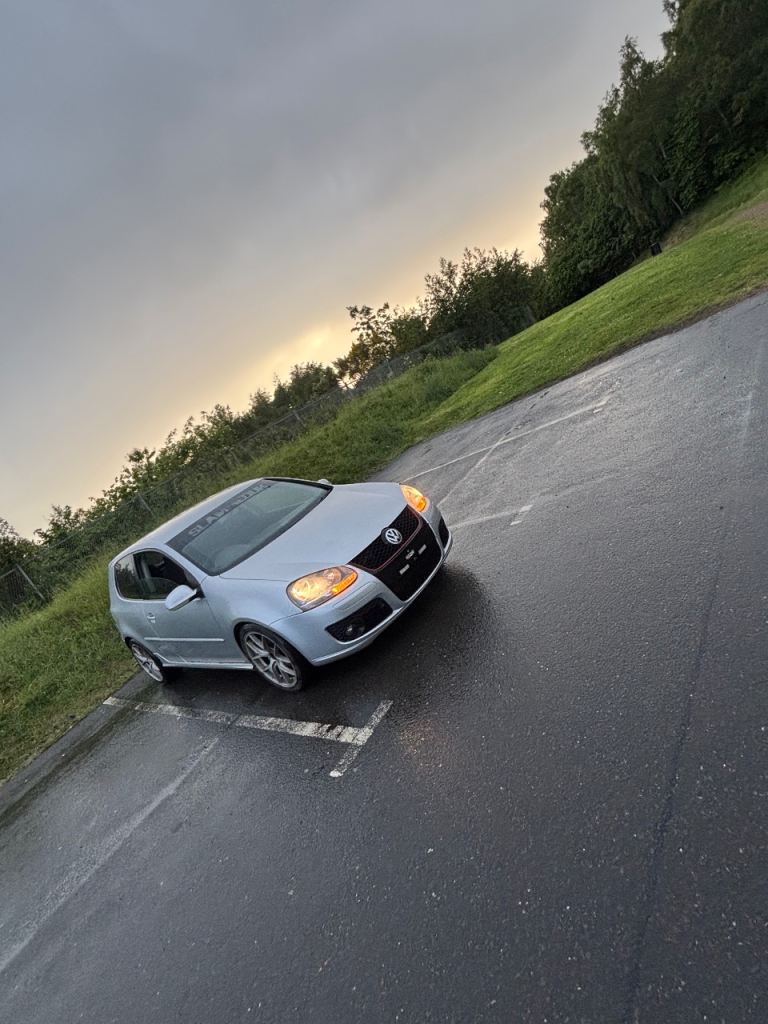 Volkswagen, GOLF, Hatchback, 2004, Manual, 1968 (cc), 3 doors