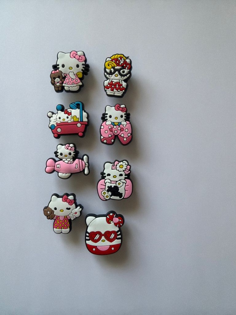  Cute cat shoe charms x 8