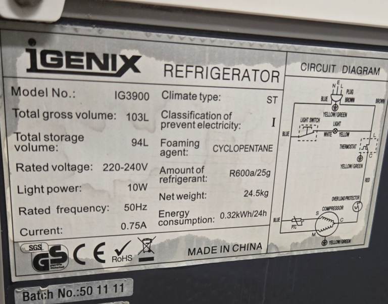 Igenix IG3900 Under Counter Larder Fridge with small freezer box, Mini Fridge Freezer 