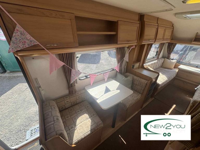 2007 Avondale Godiva 630-6 Twin Axle 6 berth Caravan - STOCK E149