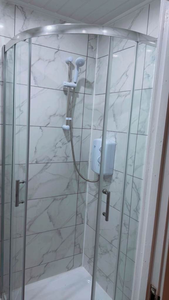 Studio ensuite close to Train station