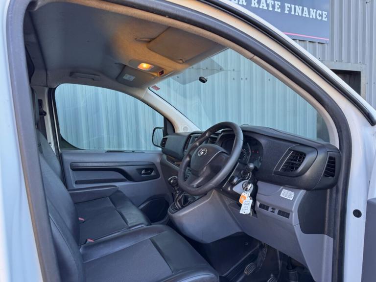 2020 Toyota ProAce 2.0D ACTIVE L2 H1 LWB Low Roof Twin Door AIR/CON Euro 6  PANEL VAN Diesel Manual