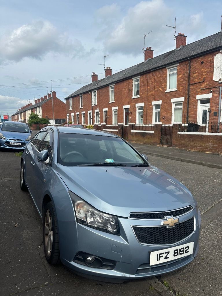 Chevrolet, CRUZE, Saloon, 2010, Manual, 1991 (cc), 4 doors
