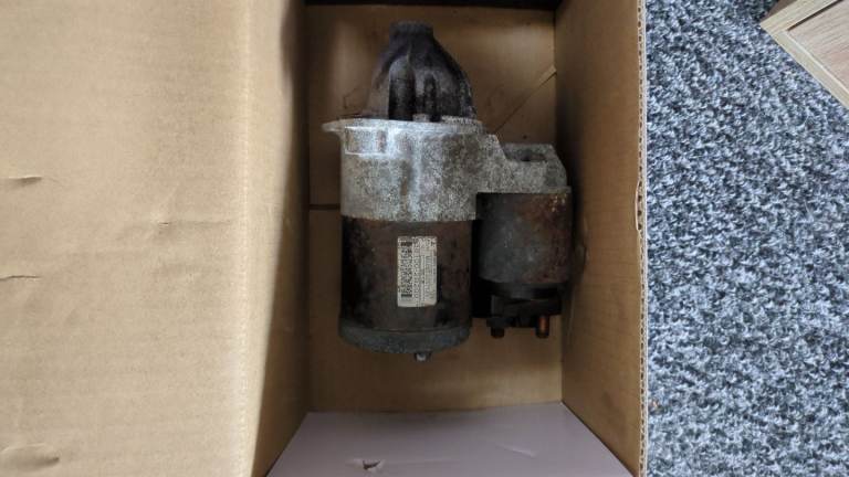 Starter motor £40 NO OFFERS 