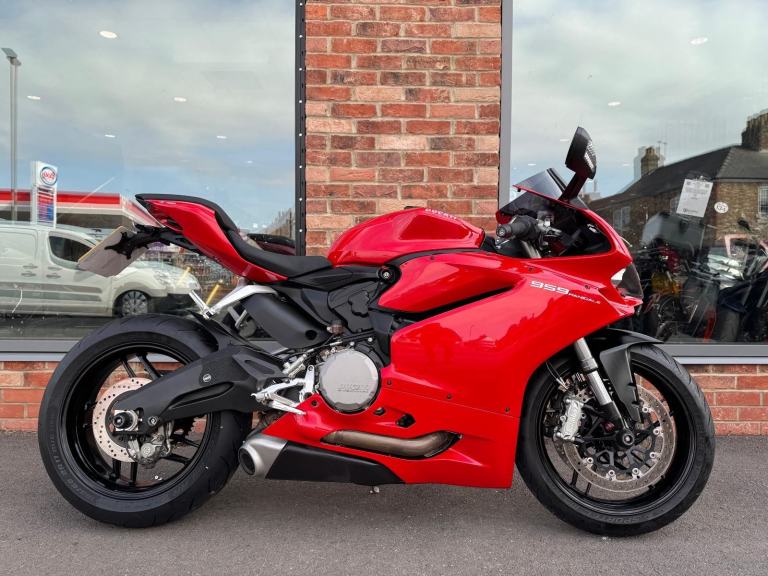 Ducati 959