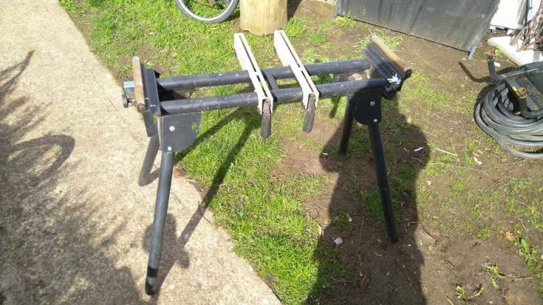 Evolution Power Tools foldable mitre saw stand