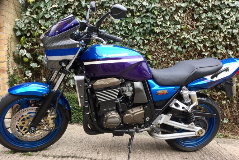 Kawasaki ZRX 1200 Classic muscle bike 