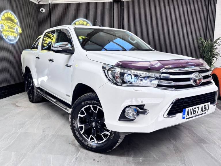 2017 Toyota Hilux Invincible X D/Cab Pick Up 2.4 D-4D Auto PICK UP DIESEL Automatic