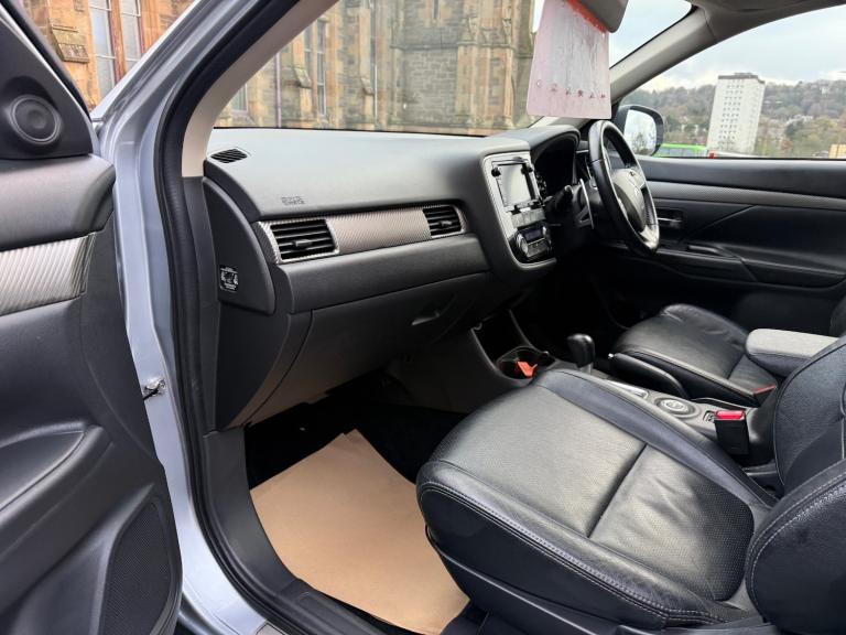 2013 Mitsubishi Outlander 2.2 DI-D GX4 5dr Auto ESTATE Diesel Automatic