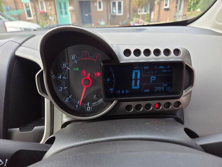 Chevrolet, AVEO, Hatchback, 2012, Other, 1398 (cc), 5 doors