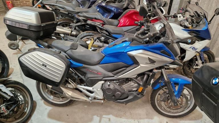 2017 67 HONDA NC750X ADVENTURE TOURER NC 750 X LUGGAGE NC750 14k MILES