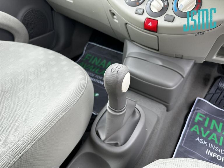 2005 Nissan Micra 1.2 16v S Hatchback 3dr Petrol Manual (143 g/km, 79 bhp) Hatchback Petrol Manual