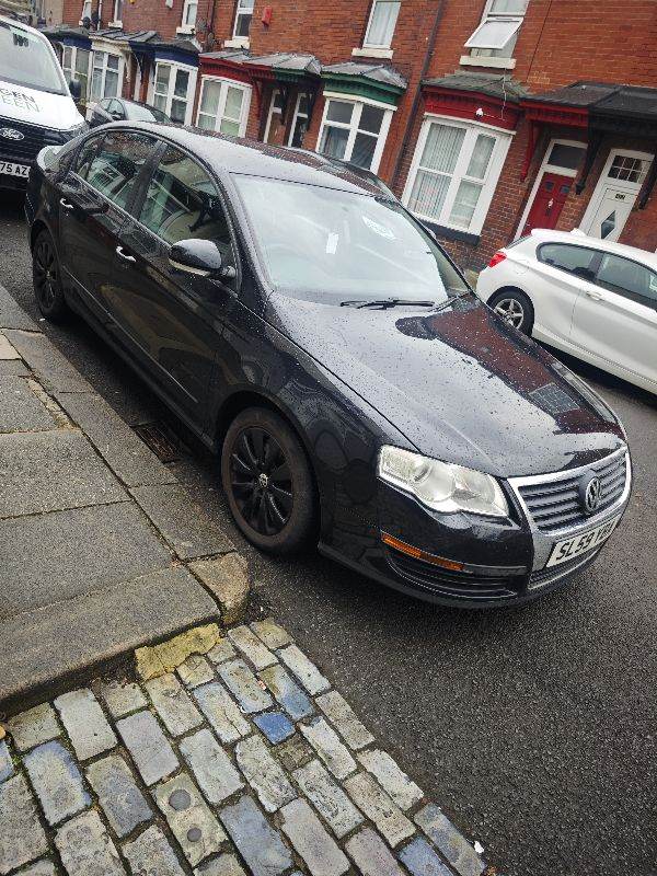 Volkswagen, PASSAT, Saloon, 2009, Manual, 1968 (cc), 4 doors