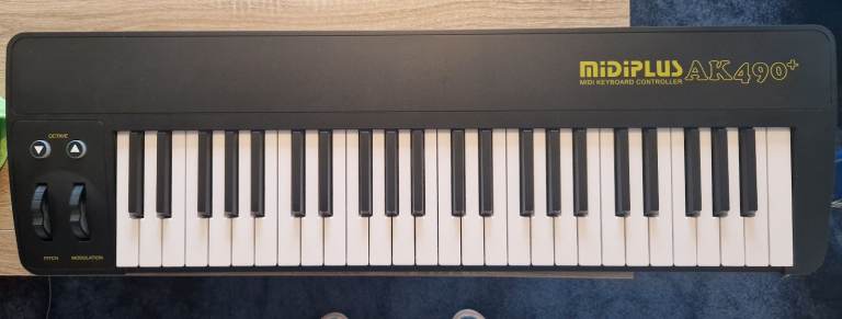 Midiplus AK490+ usb midi controller with 49 piano style keys