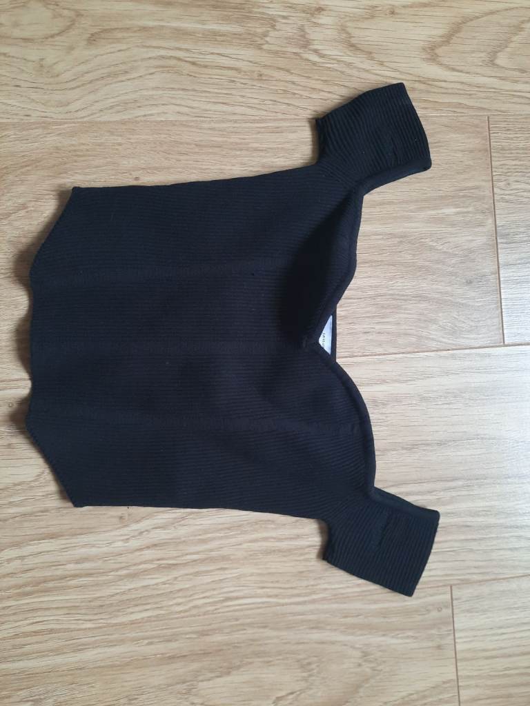 Xs Bershja black top, worn once
