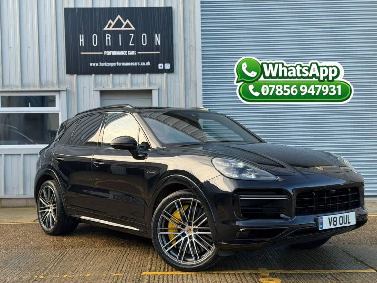 PORSCHE CAYENNE 4.0 V8 E-Hybrid 17.9kWh Turbo S 2021