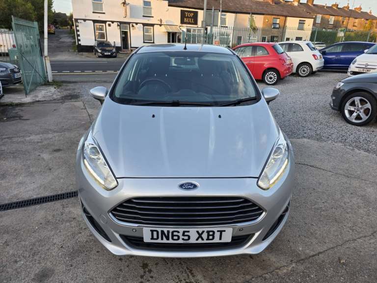 2015 Ford Fiesta 1.0 T EcoBoost Zetec Hatchback Petrol Manual