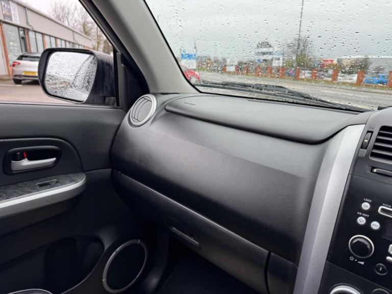 SUZUKI GRAND VITARA 2.4 VVT SZ5 4WD Euro 5 5dr 2011