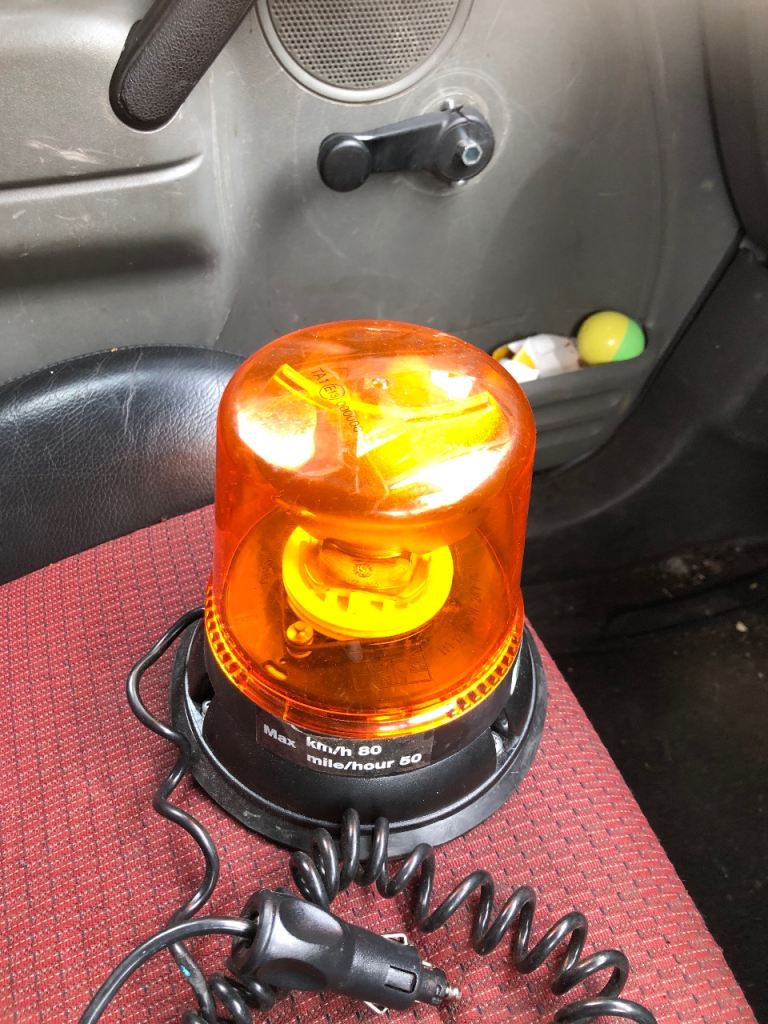 Van/ lorry oscillating beacon 