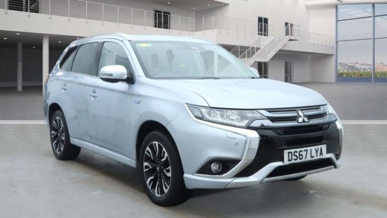 2018 Mitsubishi Outlander 2.0 Outlander 4hs PHEV CVT 4WD 5dr SUV Hybrid Automatic