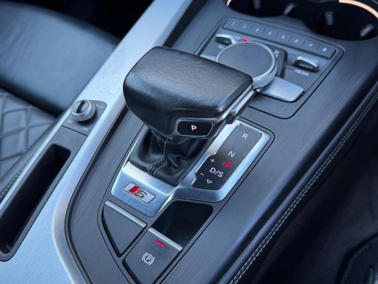 2017 Audi S4 3.0 TFSI V6 Tiptronic quattro Euro 6 (s/s) 4dr SALOON Petrol Automatic