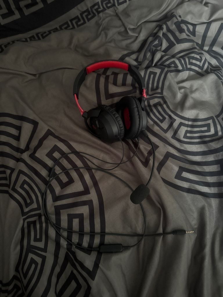 Gaming Headset with Microphone – Black and Red
